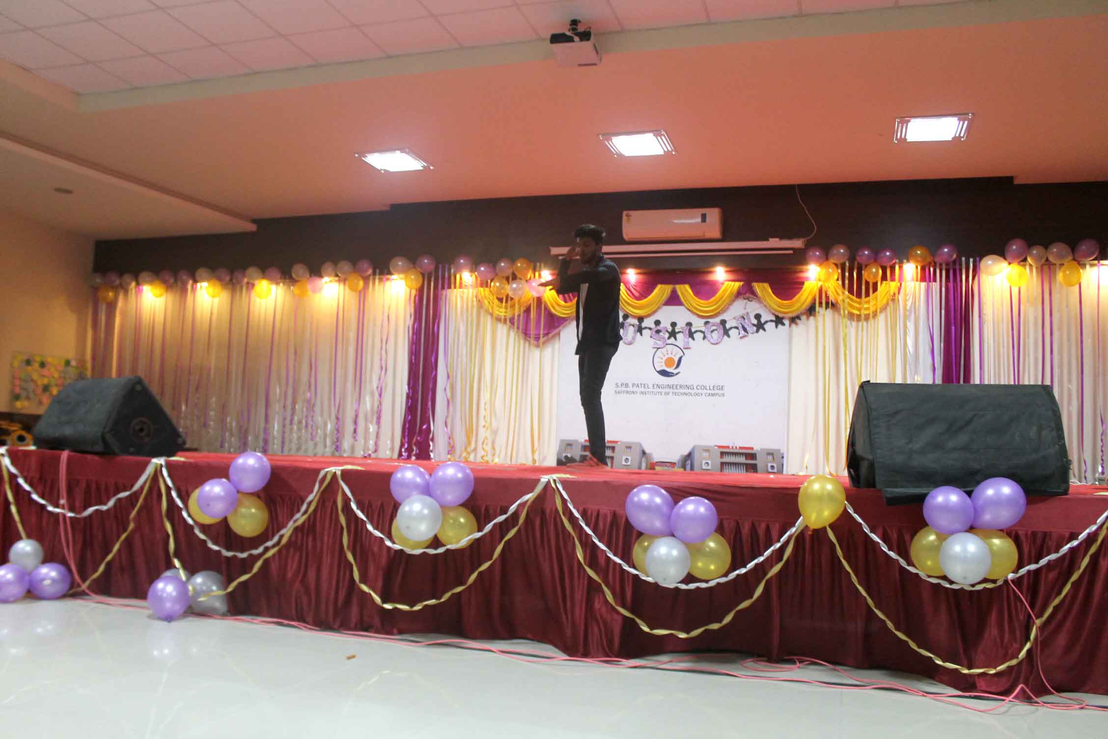 Auditorium / Seminar Hall & Multi Sports Indoor Stadium |  http://aimsbangalore.net